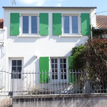 Maison A Fouras, 3 Chambres, Cour Ombragee, Proche Centre Et Plages - Fr-1-709-67 *